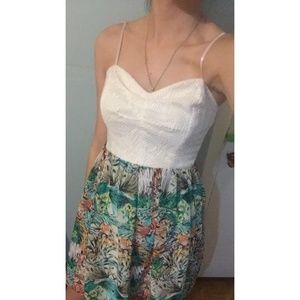 Tropical print strapless dress